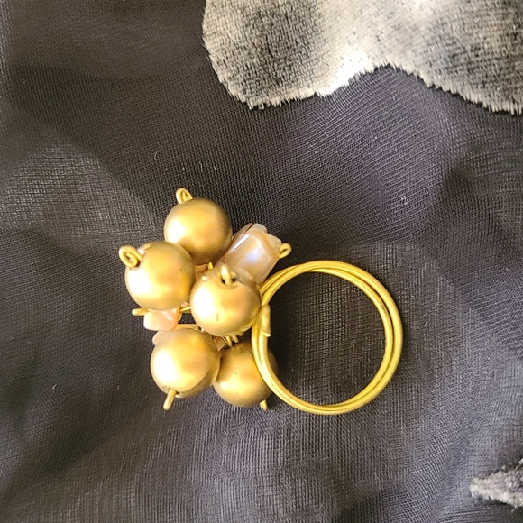 Women Handmade Jewelry Adjustable Gold Bubble Beads Ring - Picture 4 of 5